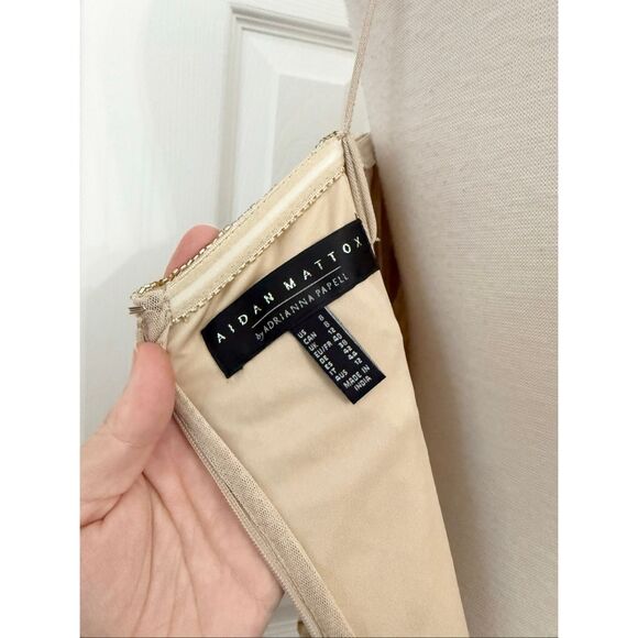 Aidan Mattox Gold Sequin Beaded Embroidered Halter Neck Mermaid Gown Dress 8 - Picture 6 of 8